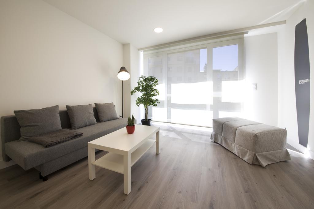 Pension T5 Donostia Suites San Sebastián Værelse billede
