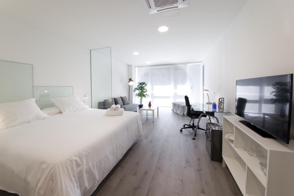 Pension T5 Donostia Suites San Sebastián Værelse billede