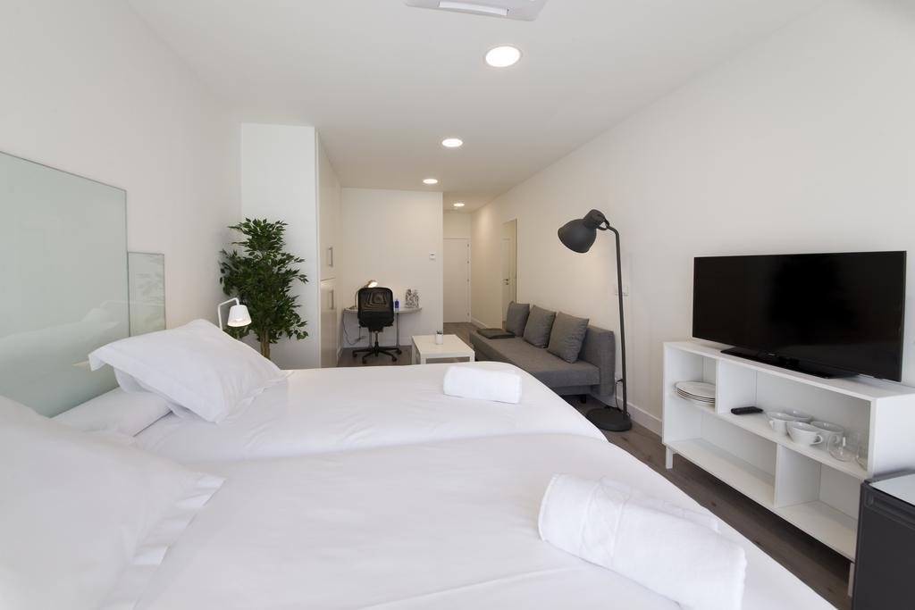 Pension T5 Donostia Suites San Sebastián Værelse billede